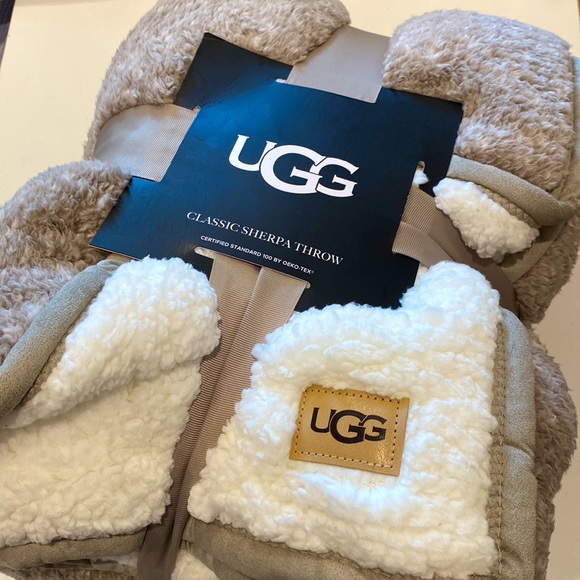 UGG Bedding New Ugg Classic Sherpa Throw Goat Mlange 5 X 70 Poshmark